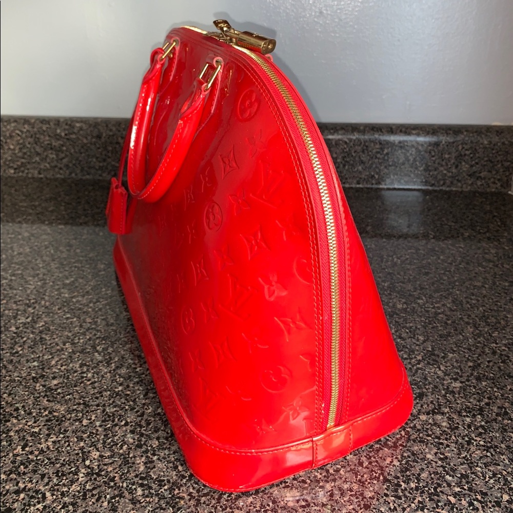 Louis Vuitton Handbag
